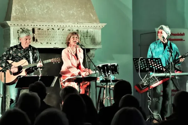 250224_heart_of_gold_cont_02 250224_heart_of_gold_cont_02